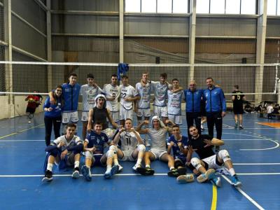 Юношите се пребориха за обрат от 0:2 до 3:2 при гостуването на ВАСК