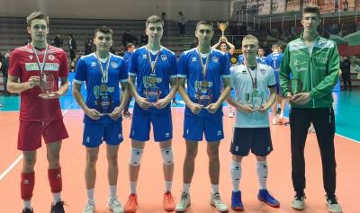 4 сини юноши с индивидуални награди от държавното