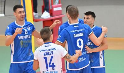 Левски победи 3:1 ПАОК в Нови Сад